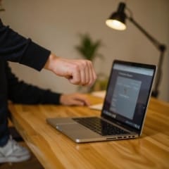 Duo celebrates one-click post — job board integration Netherlands