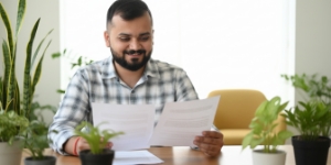 Online reputation management agency handling reviews proactively, building social proof with consistent responses