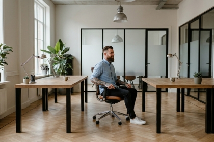 Studio Ubique team member in the office, Laravel and PHP backend development